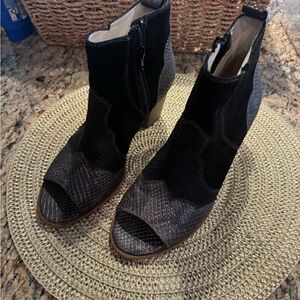 Amalfi Italian open toe booties